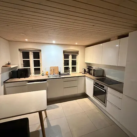 Villa The Lighthouse - 170m2 5-bedroom House For 8 Persons In Odense - Free Parking *