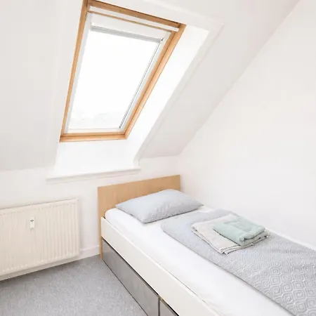 The Lighthouse - 170m2 5-bedroom House For 8 Persons In Odense - Free Parking *