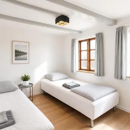 Villa The Lighthouse - 170m2 5-bedroom House For 8 Persons In Odense - Free Parking *